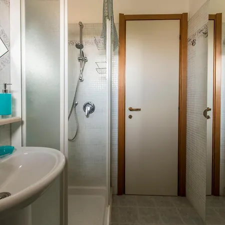 Italianflat - Peschiera * بسكييرا ديل غاردا